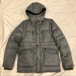 Tumi 2 in 1 Down jacket with removable hood-size S